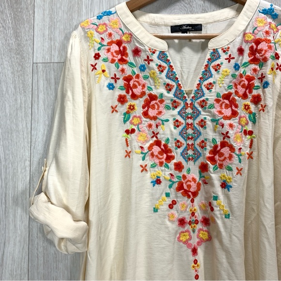 Andree by Unit embroidered floral peasant long sleeve top size L - Picture 3 of 8
